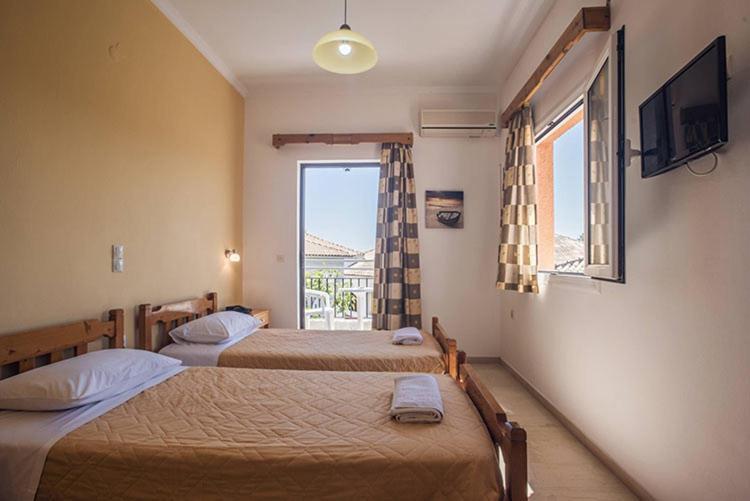 Hotel Omirico Гоувия Экстерьер фото